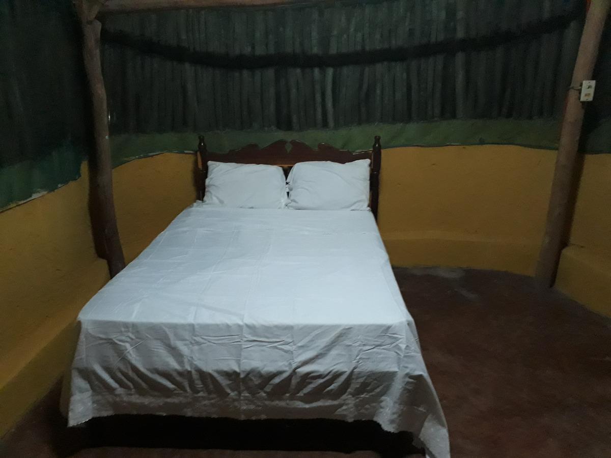 El Chac Mool Bed & Breakfast Santa Elena Екстериор снимка
