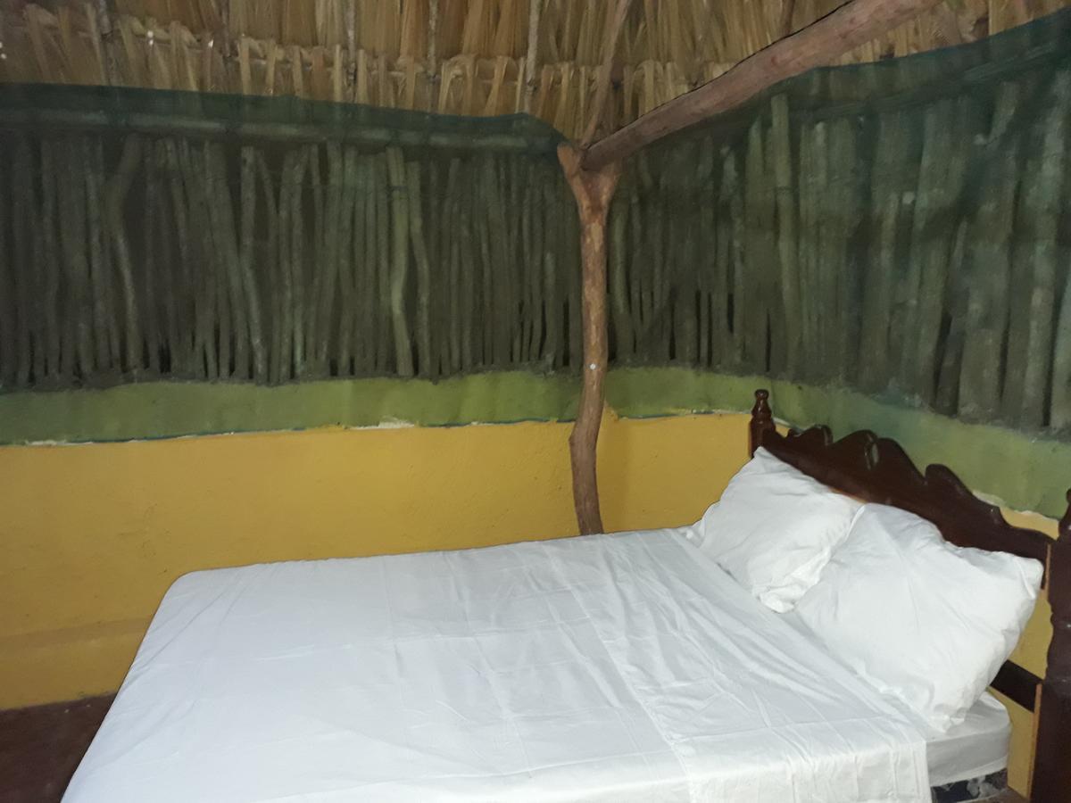 El Chac Mool Bed & Breakfast Santa Elena Екстериор снимка