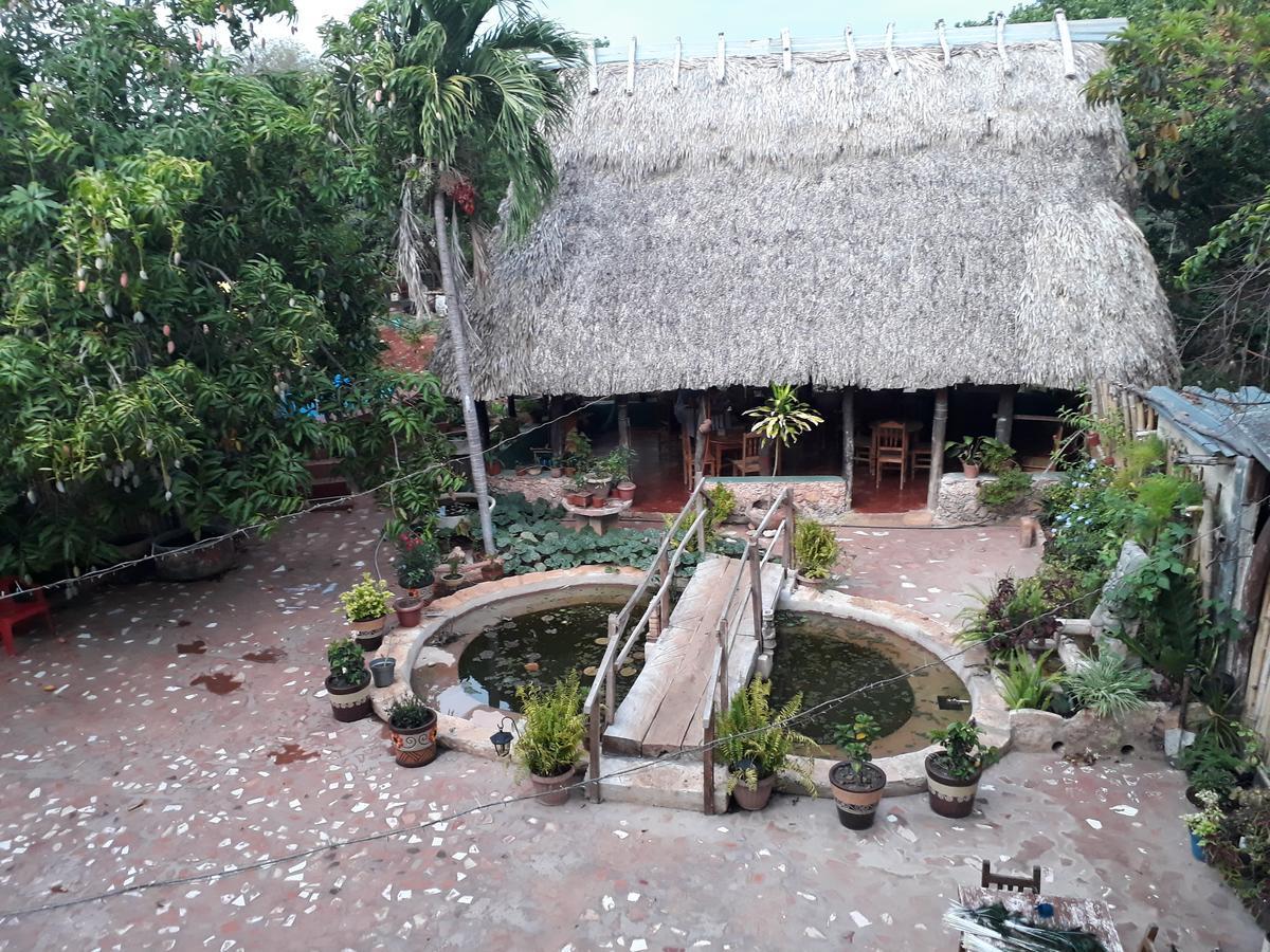 El Chac Mool Bed & Breakfast Santa Elena Екстериор снимка